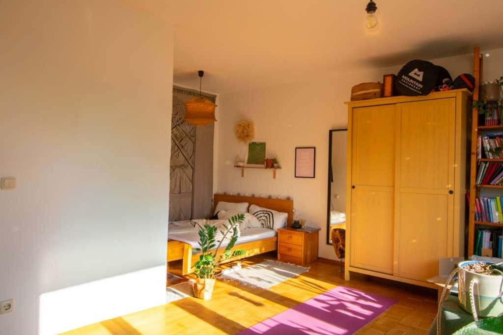 Immobilie in Rosenheim - Gefragtes Apartment- tolle Kapitalanlage in unmittelbarer Nähe Hochschule in Rosenheim - Bild 0