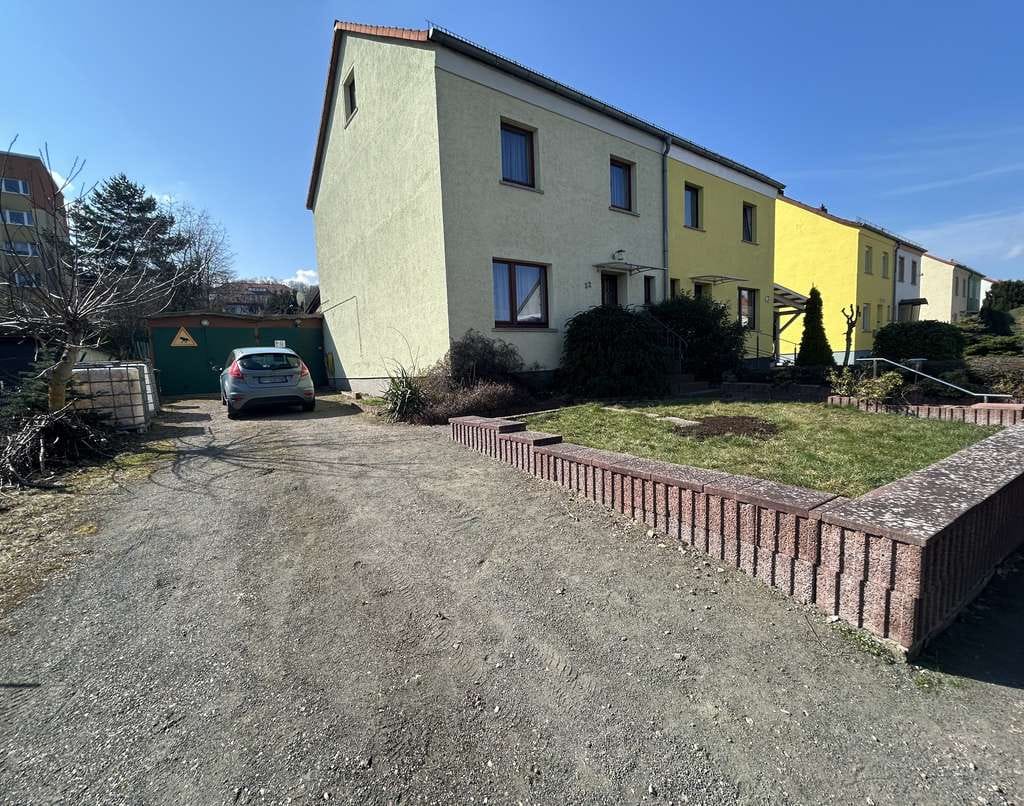 Immobilie in Waltershausen - Verkaufe Doppelhaushälfte in ruhiger Lage - Bild 0
