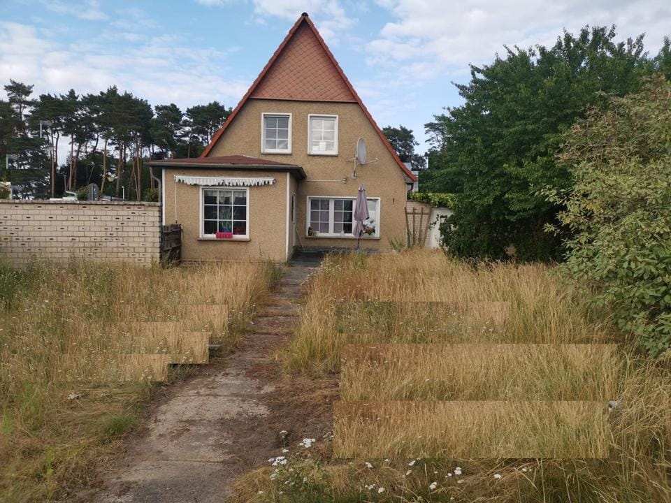 Immobilie in Karlshagen - Einfamilienhaus EFH Haus mit Potential zum Modernisieren geeignet | Karlshagen | Ostsee | Strand - Bild 0