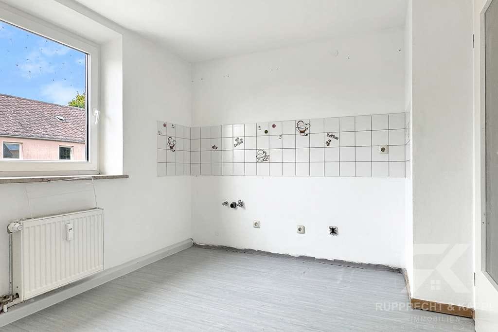 Immobilie in Röslau - Großzügige 3-Zimmer-Wohnung in Röslau - perfekt für Familien oder renditestarke Kapitalanlage - Bild 4