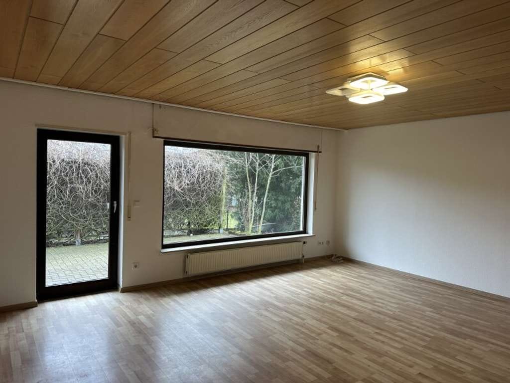 Immobilie in St. Leon-Rot - St. Leon-Rot:  EFH mit ELW, , 275m² WFL,  Bj. 1985, keine K-Prov., FREI - Bild 3