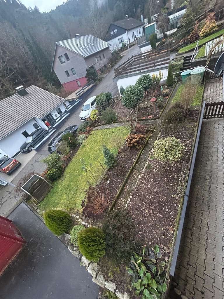 Immobilie in Gutach (Schwarzwaldbahn) - Viel Wohnfläche, top gepflegt – einzigartiges Zweifamilienhaus in Gutach - Bild 2