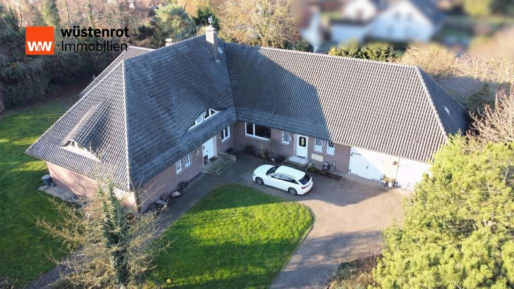 Immobilie in Lemförde - Exklusives Wohnhaus mit Praxis auf großem Grundstück in Lemförde - Bild 0