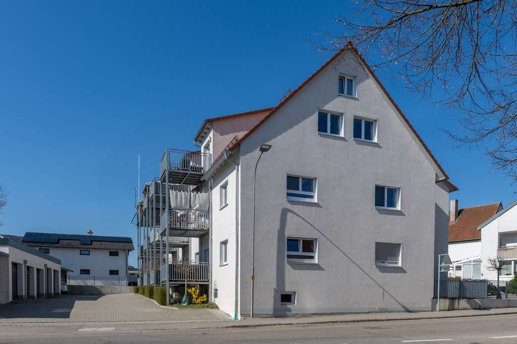 Immobilie in Hüttisheim - Vermietete 2-Zimmer-Wohnung (ca. 50 m²) – barrierefrei, modern & mit Balkon - Bild 4