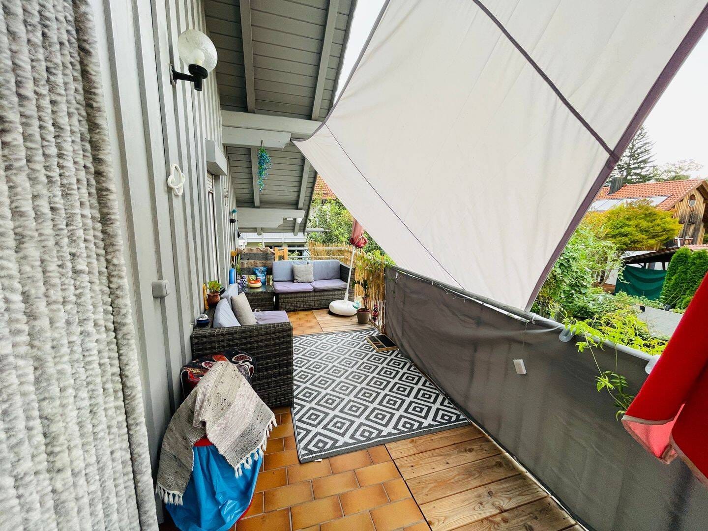 Immobilie in Kolbermoor - 3,5-Zimmer-Wohnung mit Balkon in Kolbermoor - als Kapitalanlage oder zum Selbstbezug - Bild 2