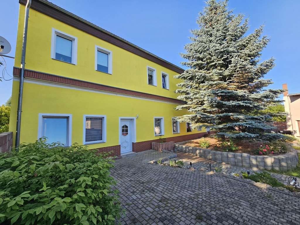 Immobilie in Coswig (Anhalt) - Mehrfamilien Haus vermietet von privat zu verkaufen - Bild 1