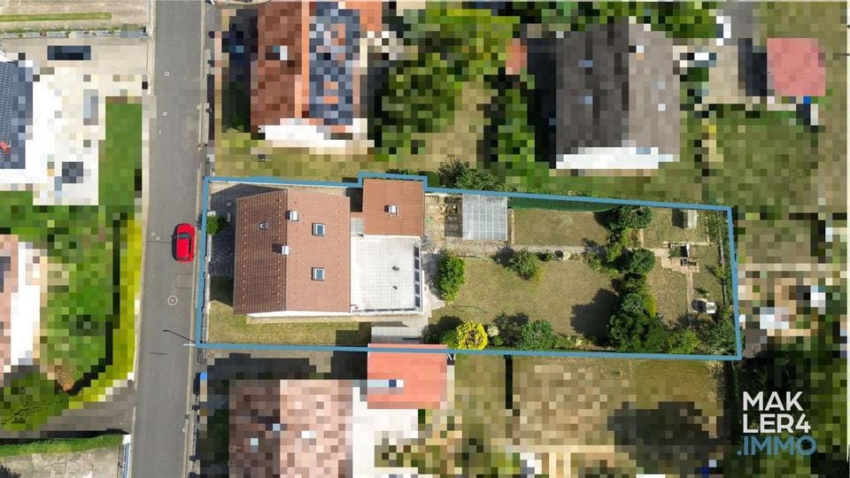 Immobilie in Geldersheim - Charmantes Zweifamilienhaus mit großem Grundstück in Geldersheim - Bild 0