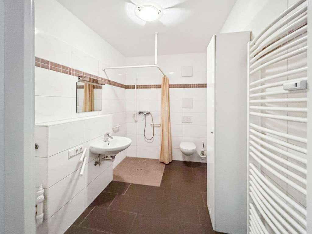Immobilie in Ortenburg - Ortenburg: Investition in altersgerechtes Wohnen – Vermietete 2-Zimmer-Wohnung mit Balkon - Bild 4