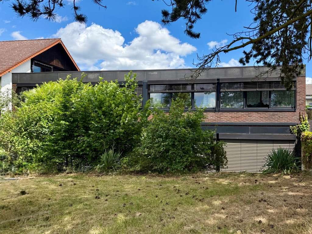 Immobilie in Pohlheim - Attraktives Anlageobjekt mit 8 Wohneinheiten und Entwicklungspotenzial - Bild 0