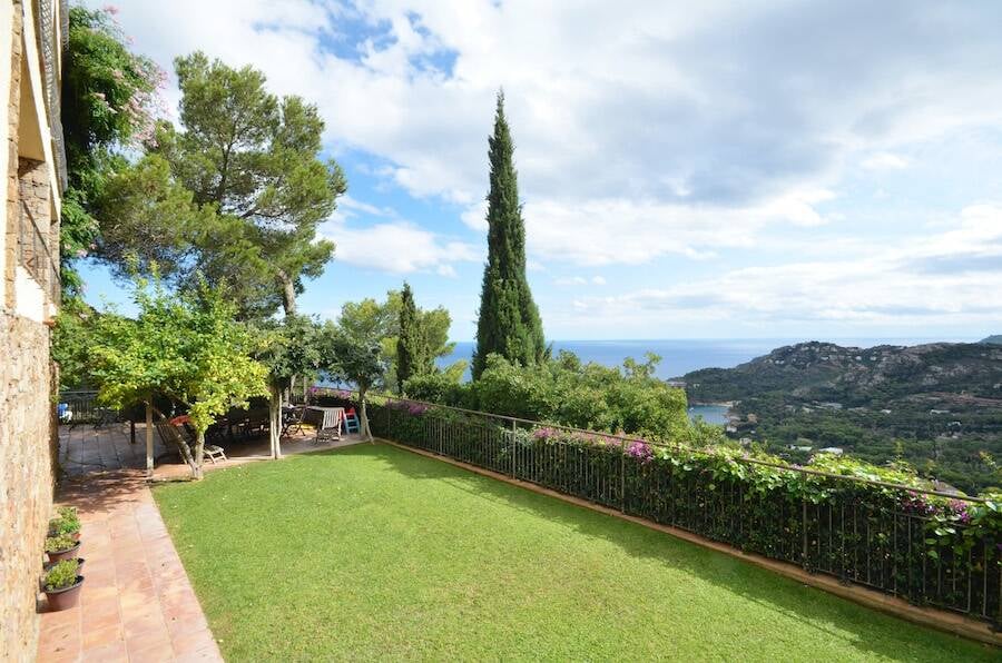 Immobilie in Fünfseen - VILLA/HOUSE in Begur - Bild 3