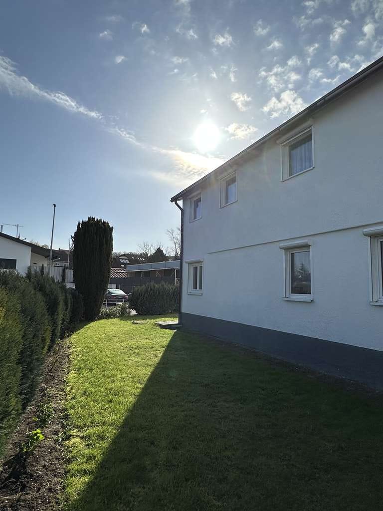 Immobilie in Abstatt - Mehrfamilienhaus mit viel Wohnraum in guter Lage in Abstatt - Bild 0