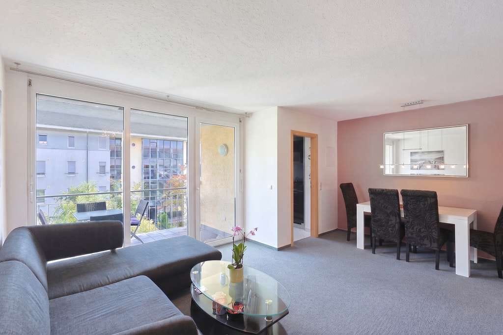 Immobilie in Rutesheim - Elegante Eigentumswohnung mit sonnigem Südbalkon in komfortabler Lage - Bild 1
