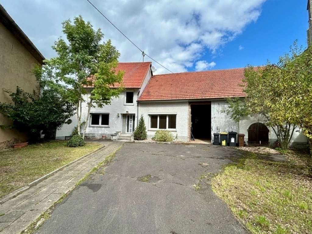 Immobilie in Waldalgesheim - Bauernhaus mit Scheune, Hof und Garten  - Bild 1