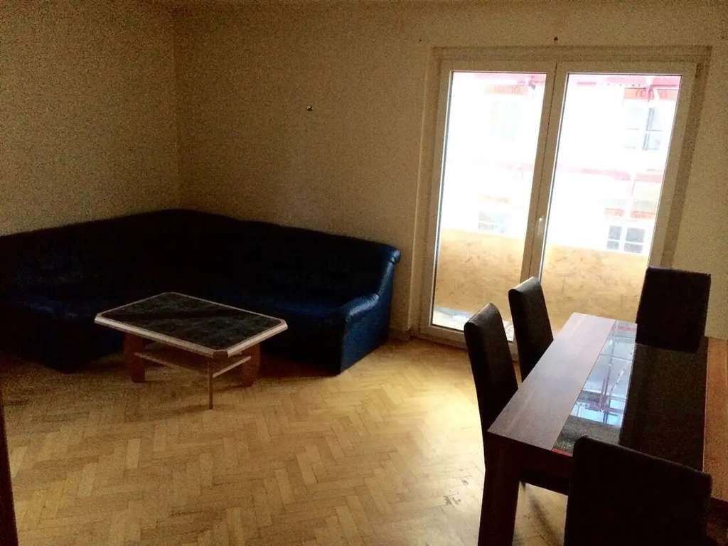Immobilie in Neuberg - Familienfreundliche 3,5-Zimmer-Eigentumswohnung mit Balkon & Ausbaupotenzial - Bild 0