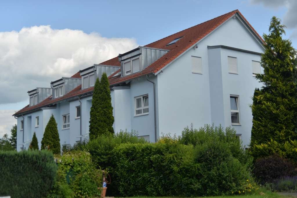 Immobilie in Pfedelbach - Maisonette Wohnung mit überdachtem PKW-Stellplatz - Bild 0
