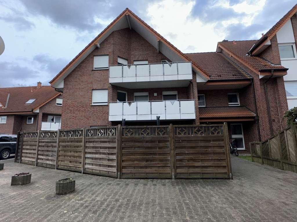 Immobilie in Harsewinkel - Individuelle Single-Wohnung mit kleinem "Garten" + Tiefgaragenstellplatz/Ideal für den Lebensabend - Bild 1