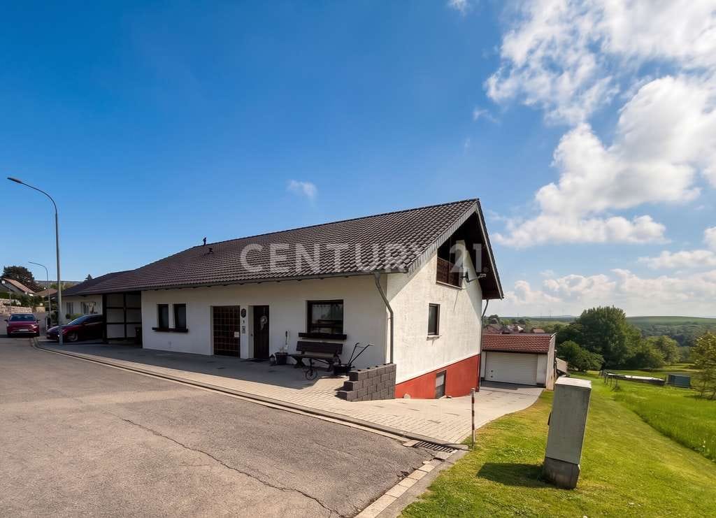Immobilie in Käshofen - Country-Vibes pur. Ländlich, locker, Split Level, XXL-Terrasse & 3 Wohneinheiten - Bild 1