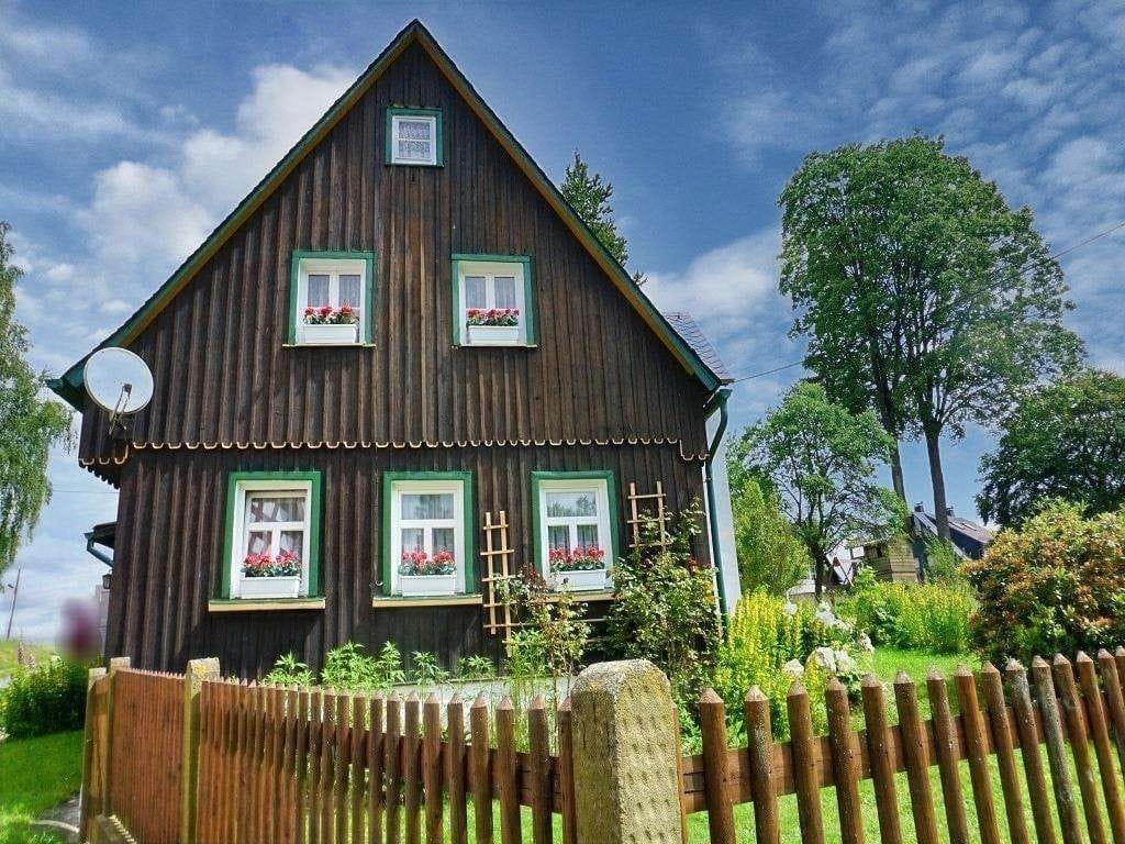 Immobilie in Bad Brambach - Wohnhaus im schönsten Denkmaldorf! - Bild 2