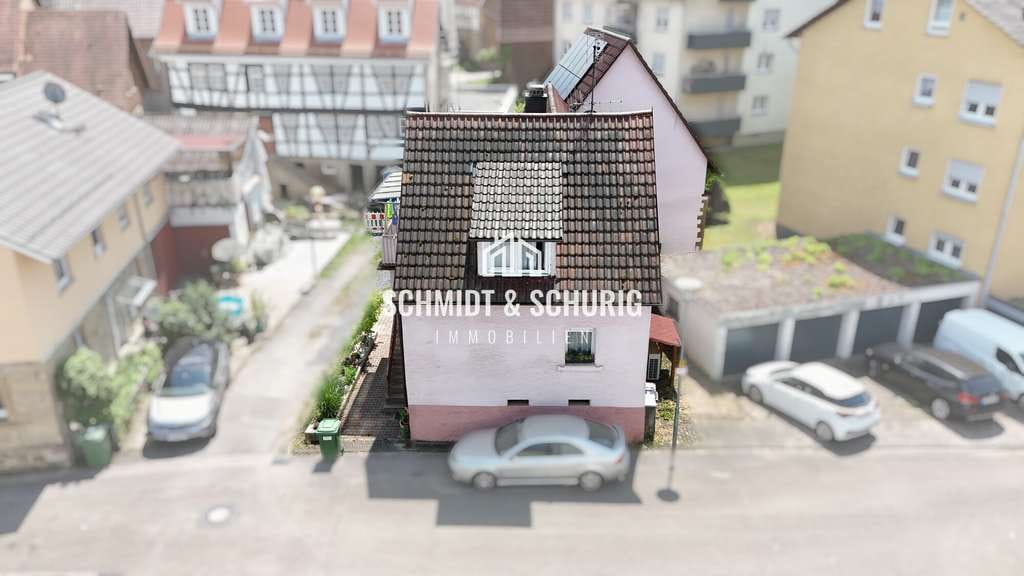 Immobilie in Kürnbach - Einfamilienhaus mit Potenzial – mit Balkon und Keller in ruhiger Lage - Bild 2