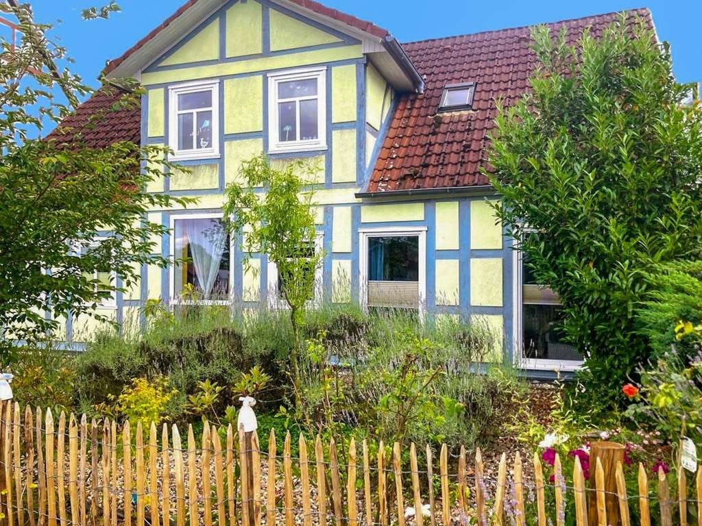 Immobilie in Bismark (Altmark) - Sie haben Ihr Traumhaus gefunden! Sehr gepflegtes Eigenheim in Bismark (Altmark) OT Späningen - Bild 2