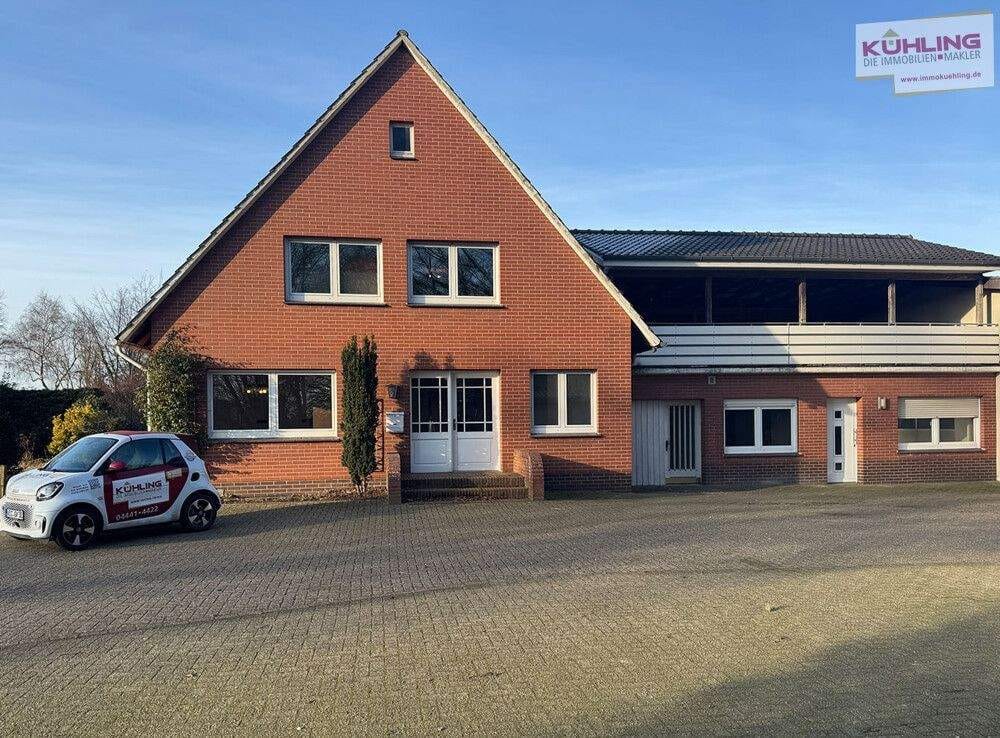 Immobilie in Goldenstedt - Mehr als nur Wohnen!    Großzügiges Wohnhaus mit Halle und viel Raum für Fahrzeuge, Arbeit oder Hobbies! - Bild 1