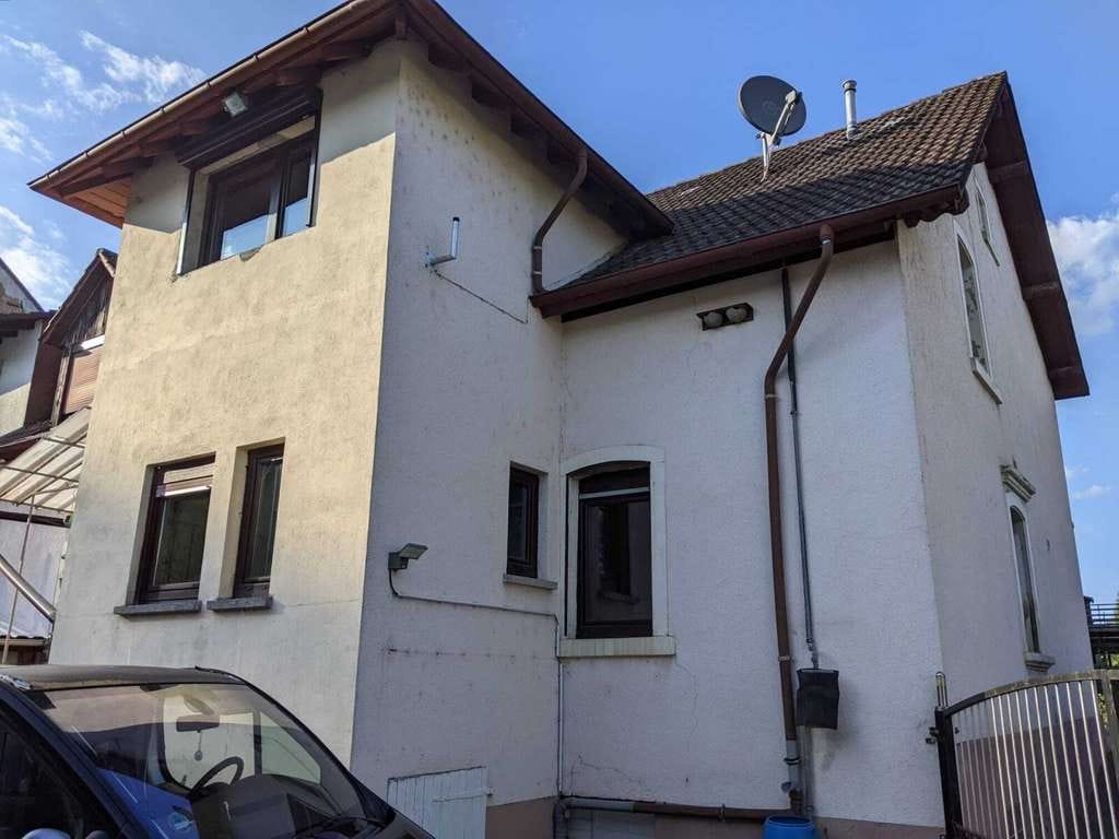 Immobilie in Buborn - Zweifamilienhaus mit schönem angelegten Grundstück - Bild 1
