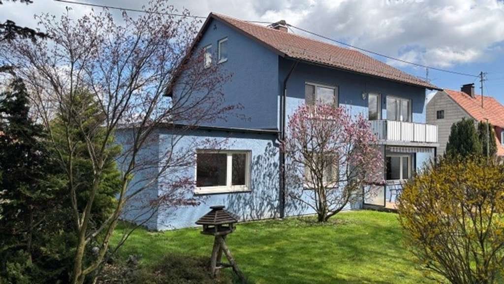 Immobilie in Buxheim - 2-Familien-Haus auf großem  Grundstück - mit Option zur Bebauung -  in 87740 Buxheim - Bild 0