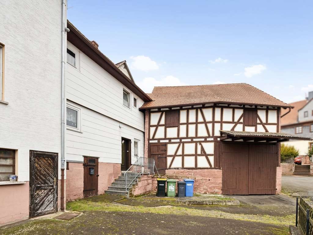Immobilie in Kirchhain - Charmantes Einfamilienhaus in Kirchhain - Bild 1