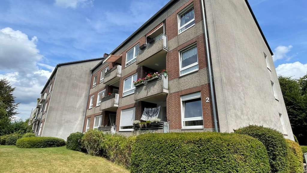 Immobilie in Mettmann - GUT VERMIETETE 4 ZIMMER WOHNUNG MIT GROSSEM BALKON! - Bild 2