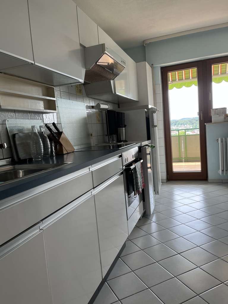 Immobilie in Gammertingen - GROSSZÜGIGES UND FAMILIENFREUNDLICHES WOHNEN MIT HERRLICHER AUSSICHT - Bild 2