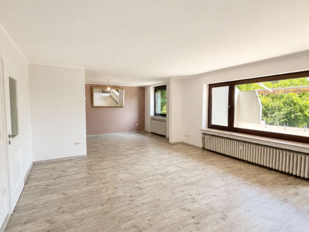 Immobilie in Oerlinghausen - Großzügiges Wohnen in Oerlinghausen - Bild 1