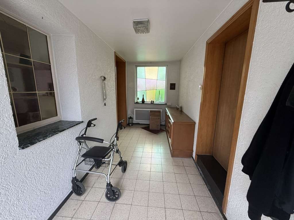 Immobilie in Ochtendung - Charmantes Wohnhaus mit viel Platz und kleinem Garten in zentraler Lage von Ochtendung - Bild 2