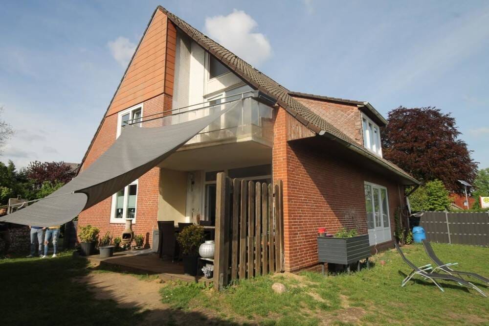 Immobilie in Stapelfeld - Achtung Preissenkung - Einfamilienhaus mit viel Platz und Möglichkeiten - Bild 2