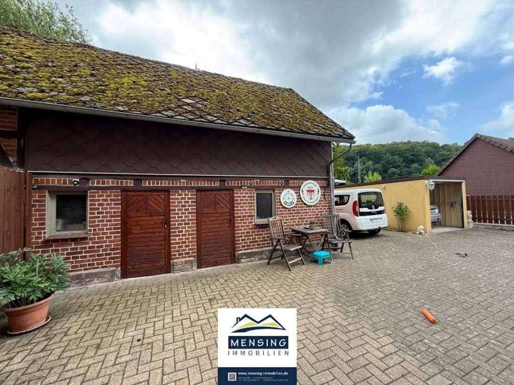 Immobilie in Lenne - Dieses Zweifamilienhaus bietet viel Platz für Ihre Familie - Bild 4
