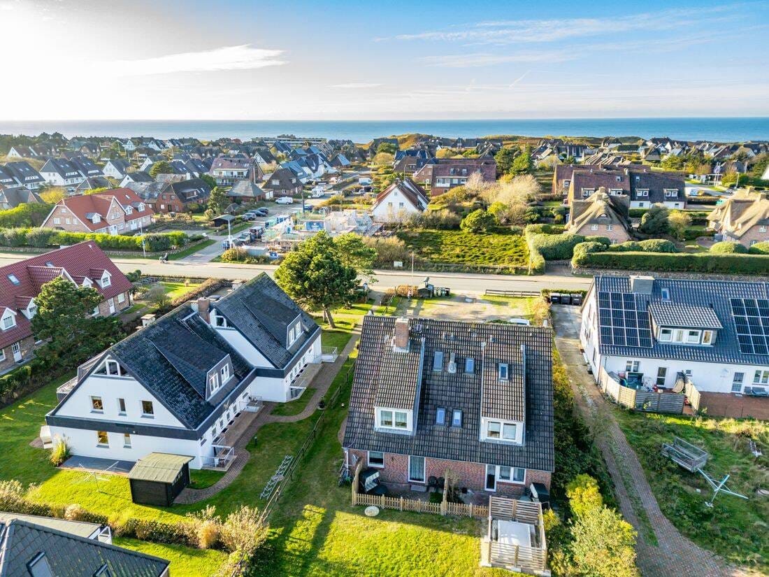 Immobilie in Wenningstedt-Braderup (Sylt) - Großes Personalhaus in guter Lage! - Bild 1