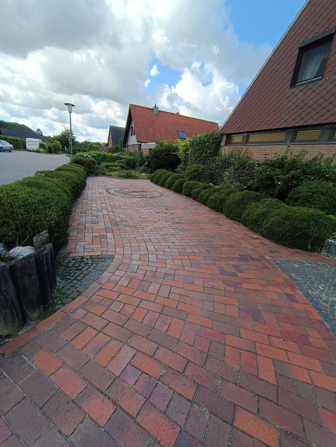 Immobilie in Zetel - Gemütliches Einfamilienhaus mit kleinem Wintergarten in ruhiger Wohnlage von Zetel-Neuenburg - Bild 2
