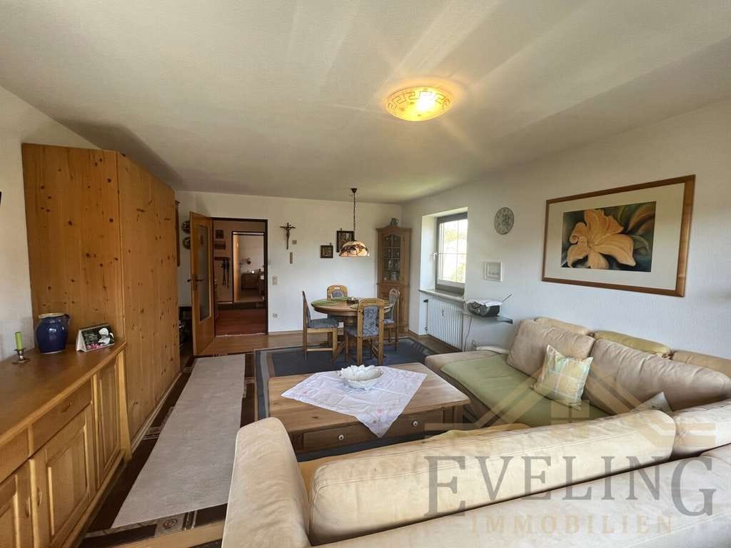 Immobilie in Inzell - Charmante 2-Zimmer-Ferienwohnung mit 2 Balkonen und TG-Stellplatz im beliebten Inzell - Bild 1