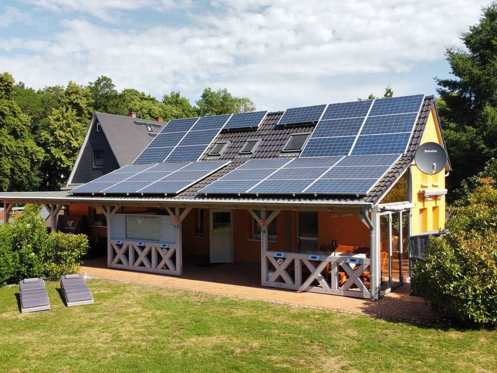 Immobilie in Malchow - Wohn-/Ferienobjekt mit PV-Anlage & Bootsbox - Bild 1
