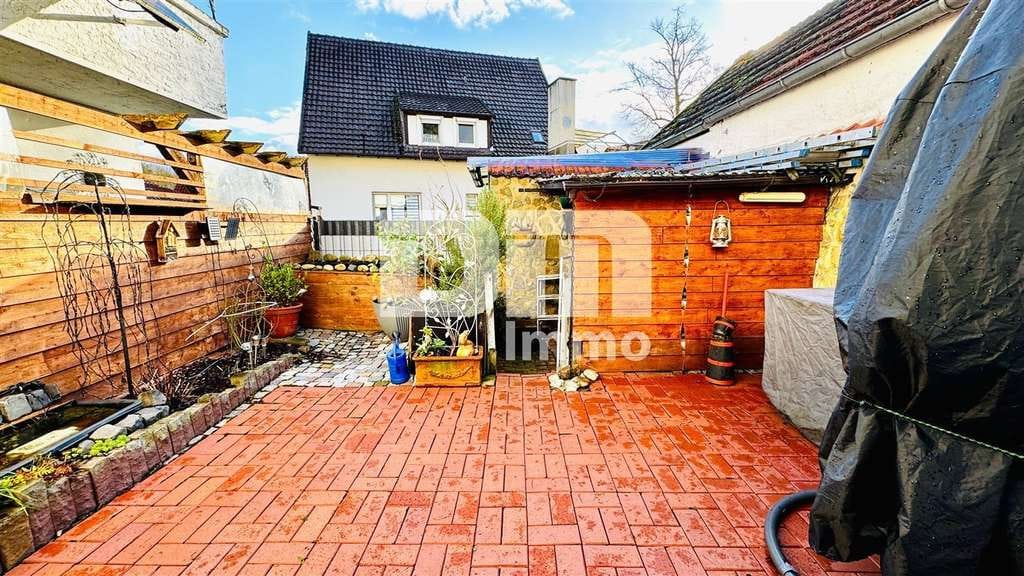 Immobilie in Warburg - (R)eserviert!Massives kompaktes Wohnhaus in Fachwerkoptik mit Eichenbalken - Bild 3