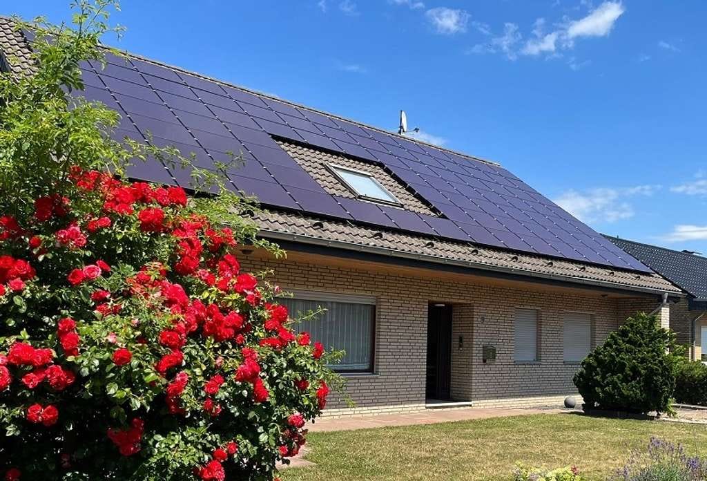 Immobilie in Langerwehe - **Mehrgenerationenhaus mit großzügiger Aufteilung und Sonnengarten mit unverbautem Blick** - Bild 0