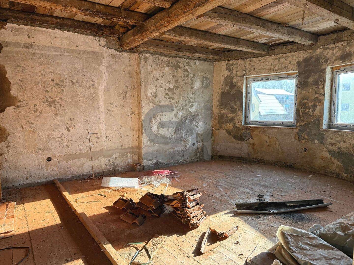 Immobilie in Rüthen - Sanierungs-Projekt in Rüthen-Meiste: 400 m² Potenzial für mehrere Wohneinheiten - Bild 4