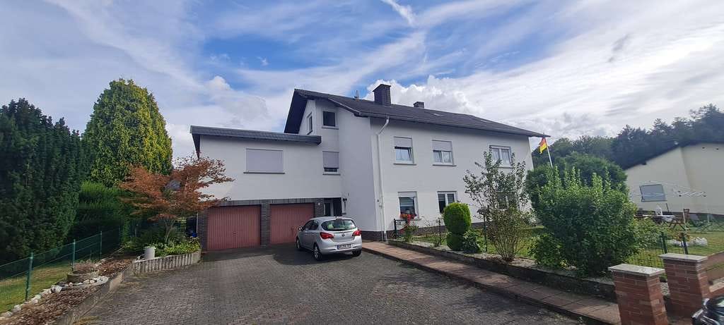 Immobilie in Weilburg - Charmantes 2-3 Familienhaus mit moderner Ausstattung & vielseitigem Nutzungspotenzial - Bild 2