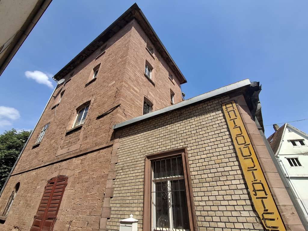 Immobilie in Amorbach - Historisches Juwel aus rotem Sandstein!
Ensemblegeschützte Immobilie in Amorbach! - Bild 4