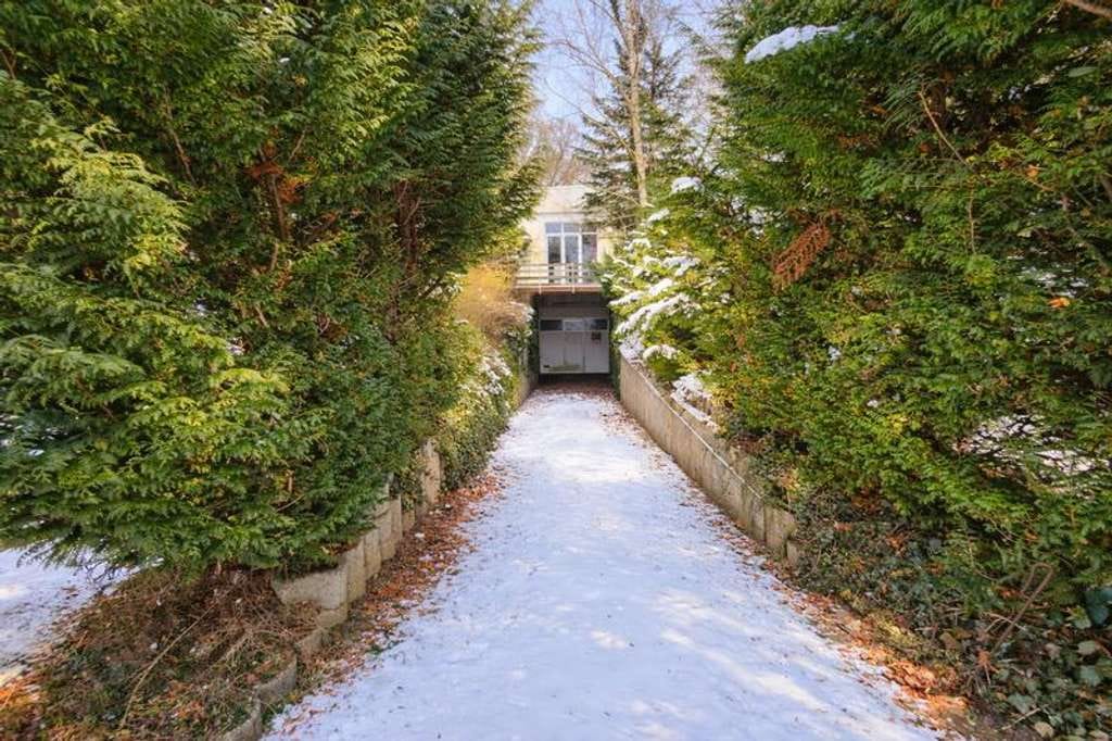 Immobilie in Hohenwestedt - 335m² Wohn-/Nutzfläche *aufstockbar* + 2.784m² bebaubares Grundstück - Bild 1