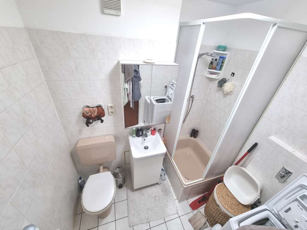 Immobilie in Holzkirchen - Gepflegtes Apartment in zentraler Lage, vermietet - Bild 4