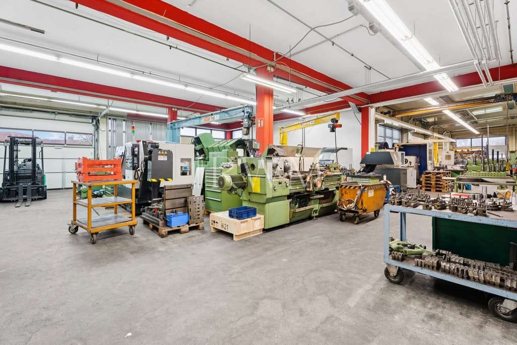 Immobilie in Amstetten - Gewerbe und Wohnen unter einem Dach mit Entwicklungspotenzial in Amstetten - Bild 2