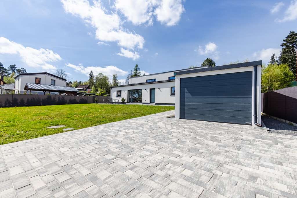 Immobilie in Waidhaus - Stilvoller Bungalow mit weitläufigem Grundstück - Bild 3