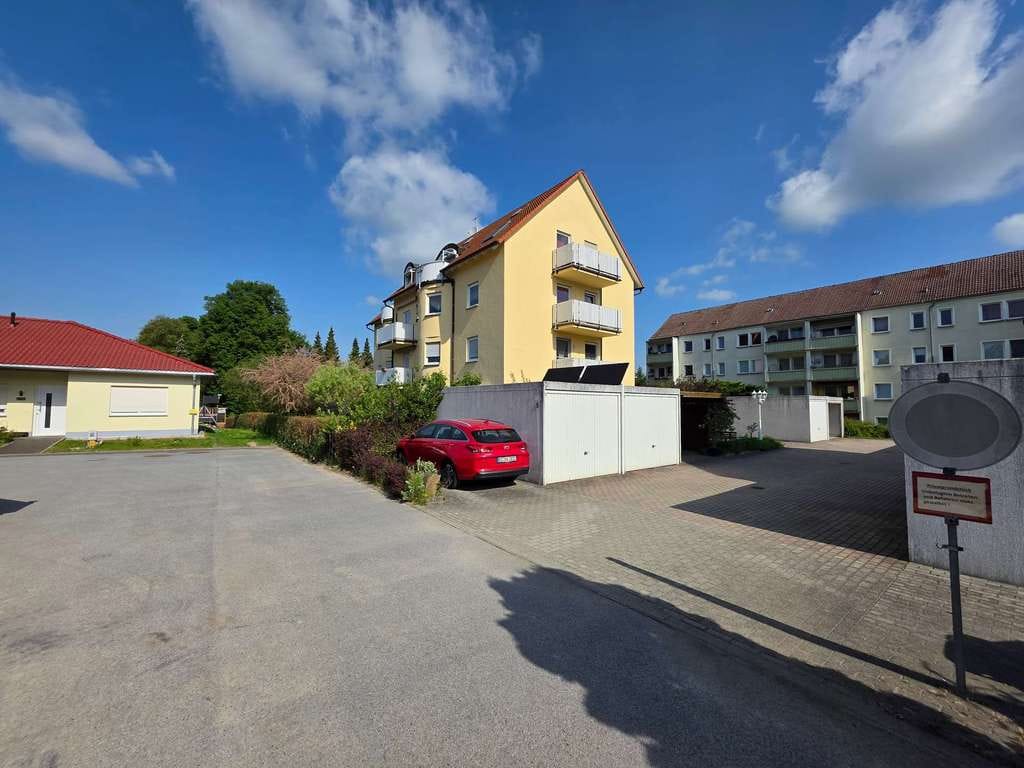 Immobilie in Großpostwitz/O.L. - Budestecy - Traumhaft / ruhige 4-Zimmer-Wohnung mit 2 Balkonen + Garage+ 23m² ausbaubarer Spitzboden - Bild 2