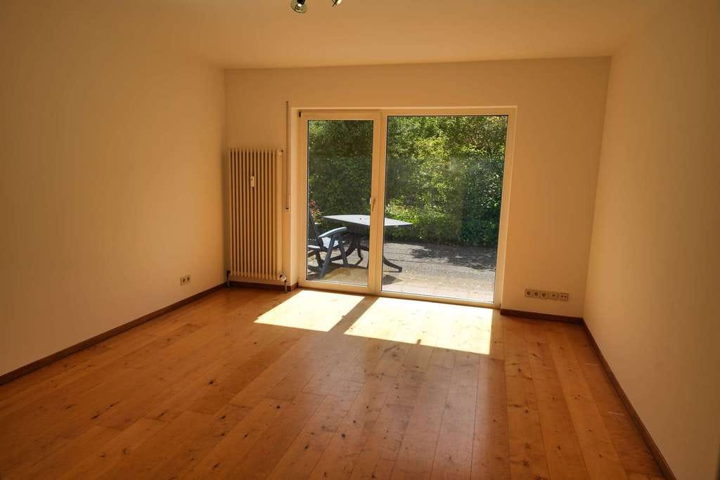 Immobilie in Gelnhausen - 3 Zi.-Wohnung mit Terrasse und Gartenanteil in Gelnhausen-Haitz - Bild 2