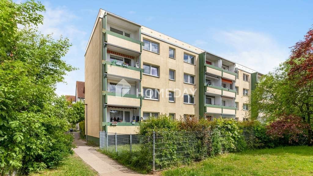 Immobilie in Dorf Mecklenburg - Helle 3-Zimmer-Wohnung mit Loggia und Grünblick - Bild 4